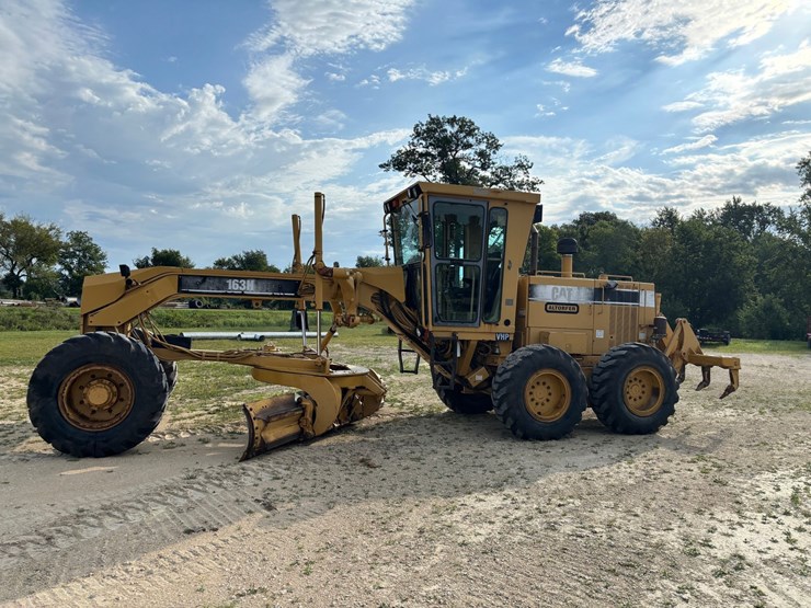 1999-caterpillar-163h-vhp-image-2