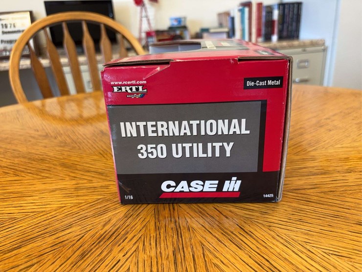 1/16-international-350-utility-image-9