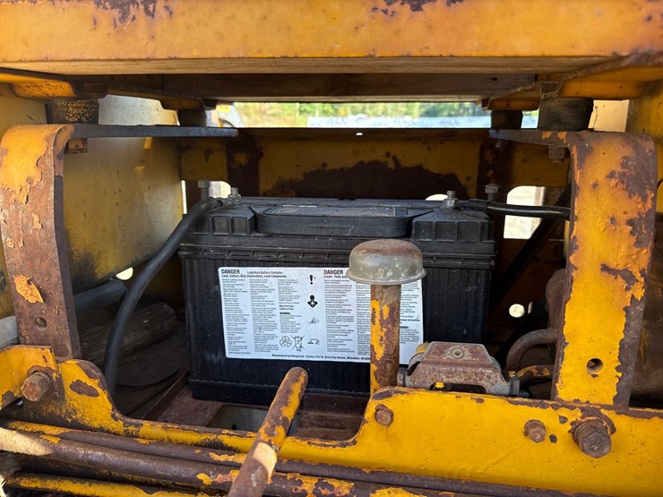 #61478-•-allis-chalmers-652-dozer-image-42