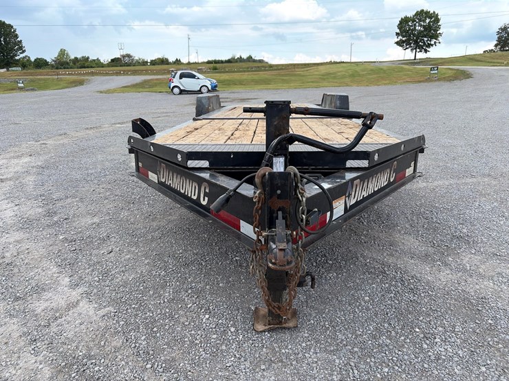 2019-diamond-c-hdt-image-12