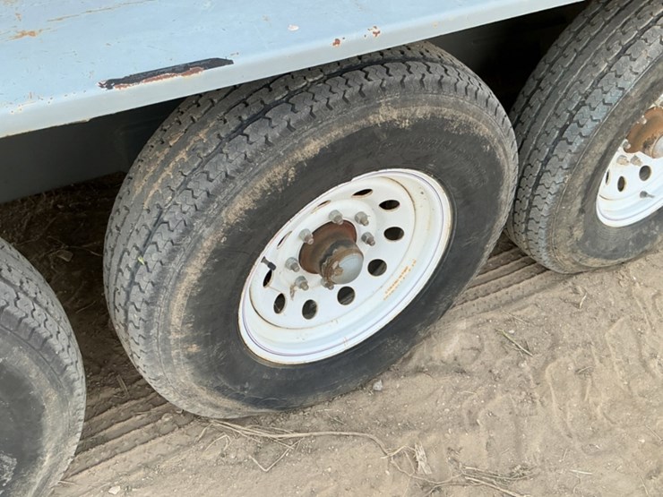 2015-john-deere-4045t-image-10