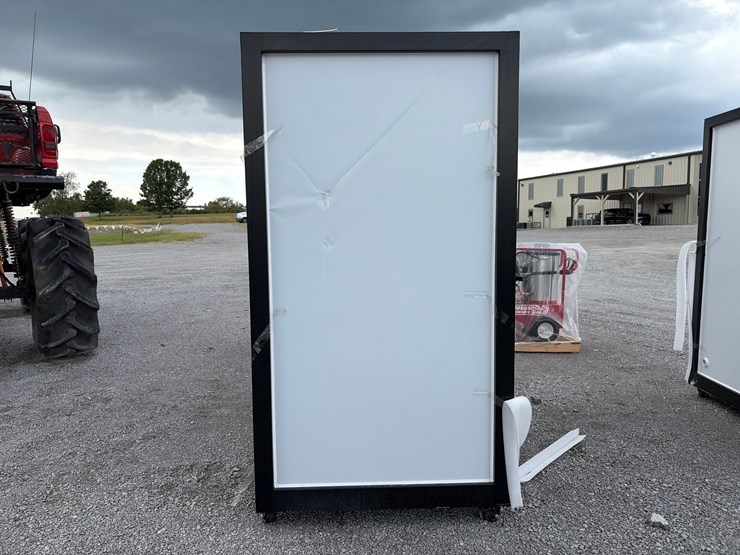 #178-•-two-stall-mobile-toilet-image-7