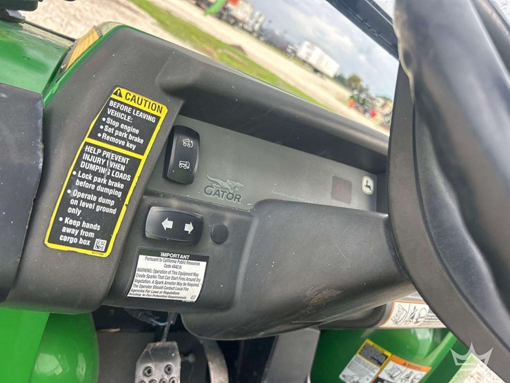 2019-john-deere-2-image-14