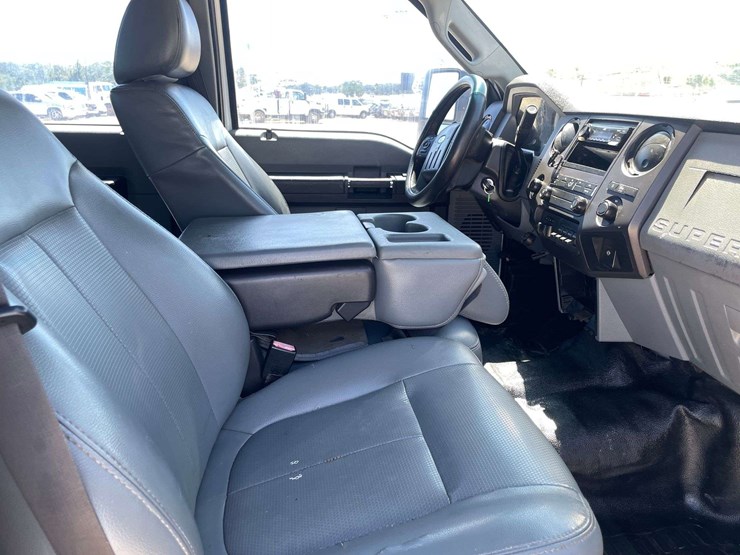 2011-ford-f250-image-18