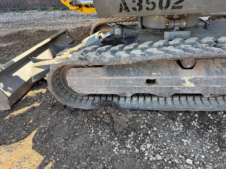 2017-wacker-neuson-ez38-image-16