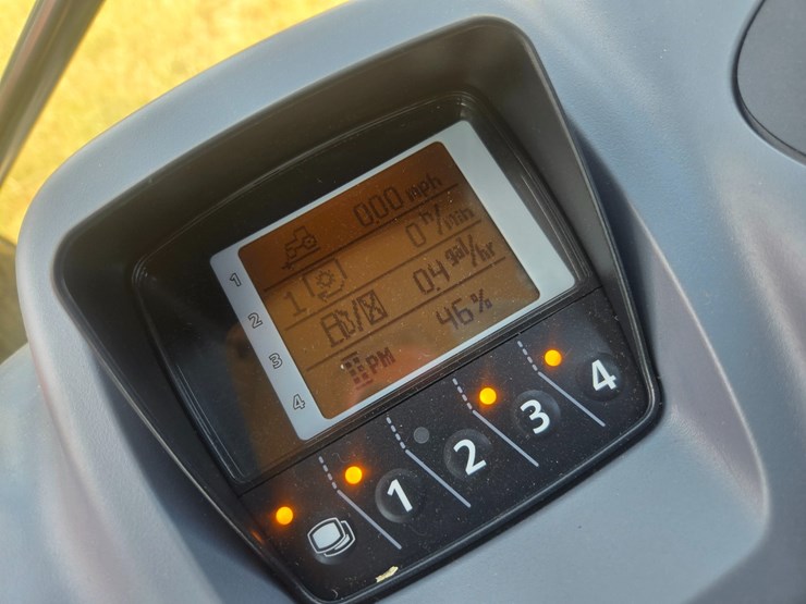 kubota-m6-111-image-46