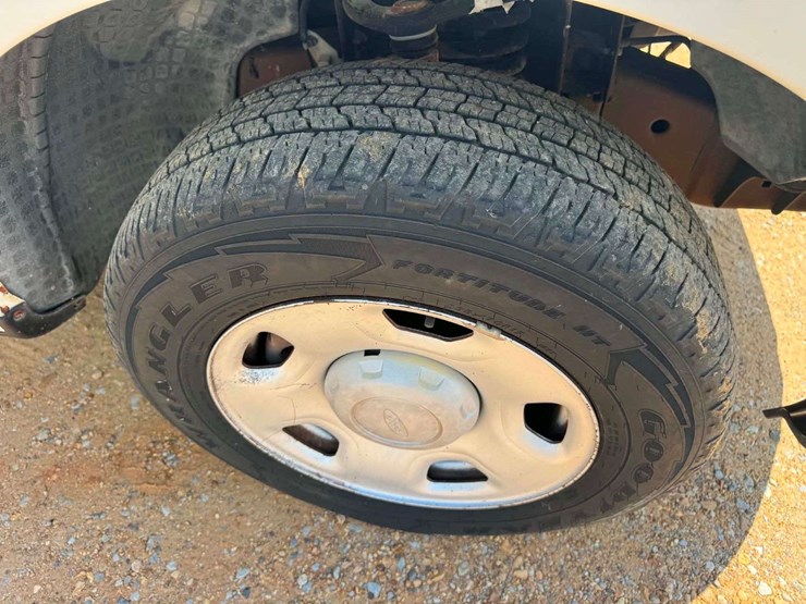 2005-ford-f150-image-15