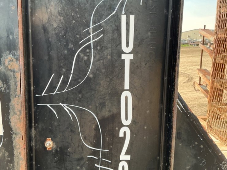 2014-gooseneck-load-trail-image-16