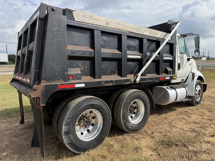 2004-international-transtar-8600-image-5