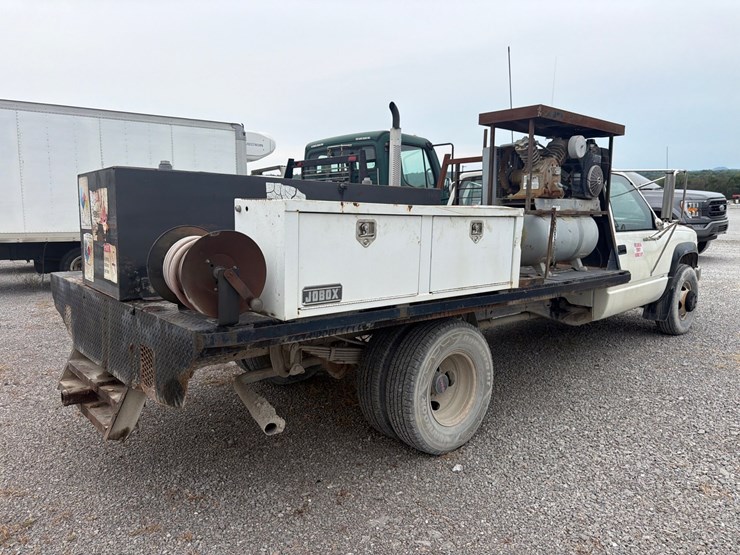 #255-•-1990-gmc-sierra-sl-flatbed-truck-image-4