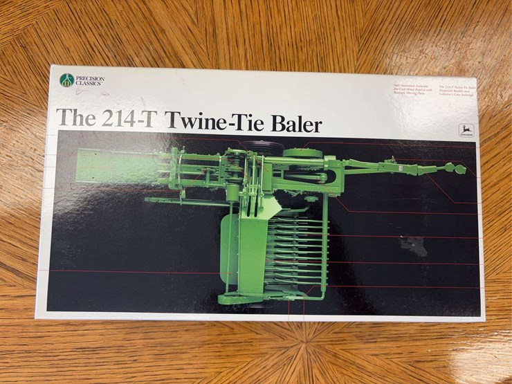 john-deere-214t-image-12