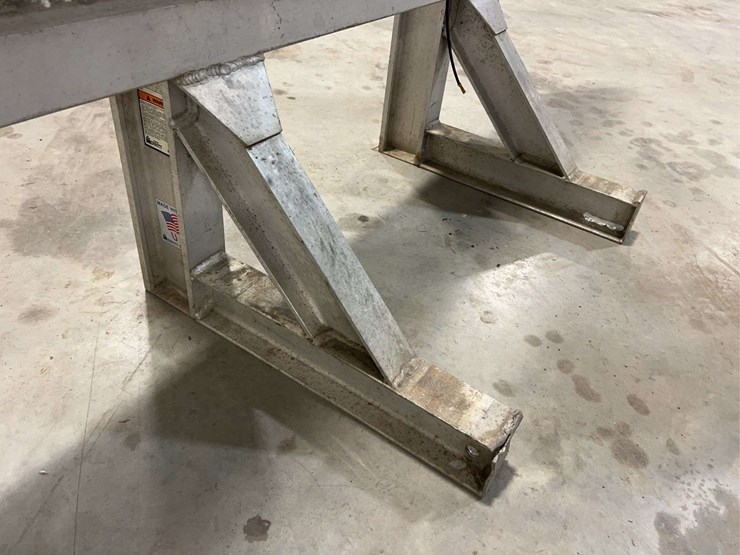 aluminum-semi-headache-rack-image-9