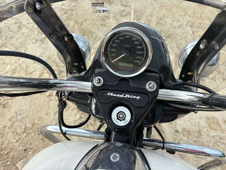 2015-harley-davidson-road-king-flhp-police-motorcycle-(27,454-miles)-image-17