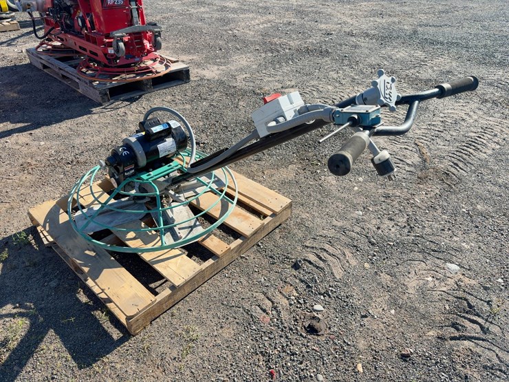 mq-whiteman-electric-concrete-finisher-image-3
