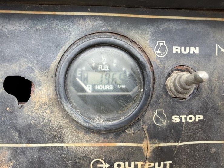 1999-freightliner-fl60-image-21