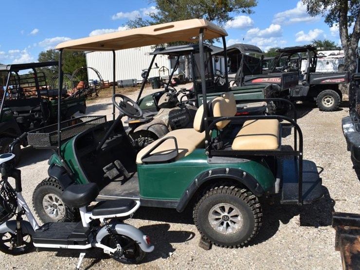 ez-go-golf-cart-w/-charger-(serial-#-1534284)-(k)-image-3