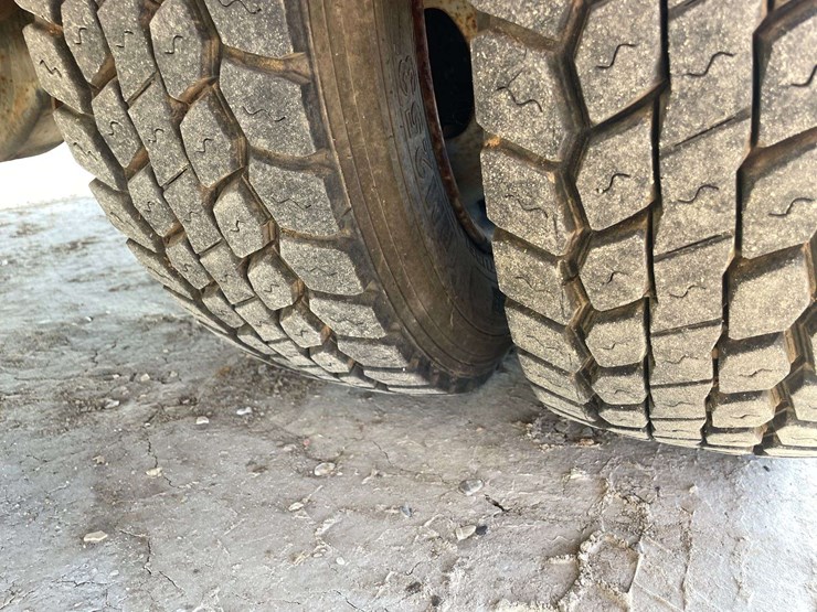 2006-ford-f450-image-22