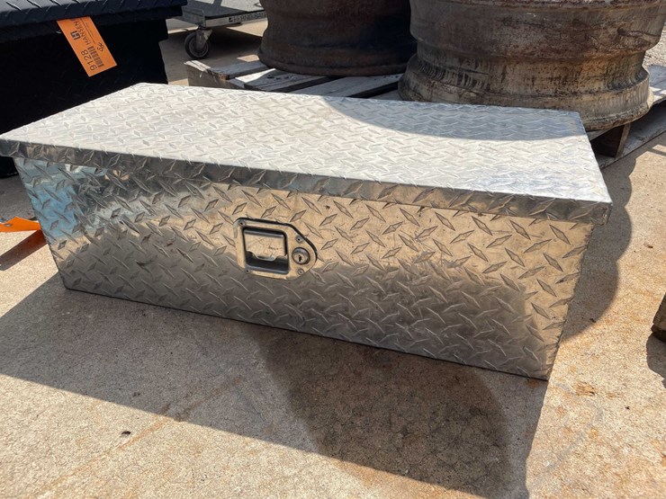 #9126-•-aluminum-utility-boxes-(03)-image-5