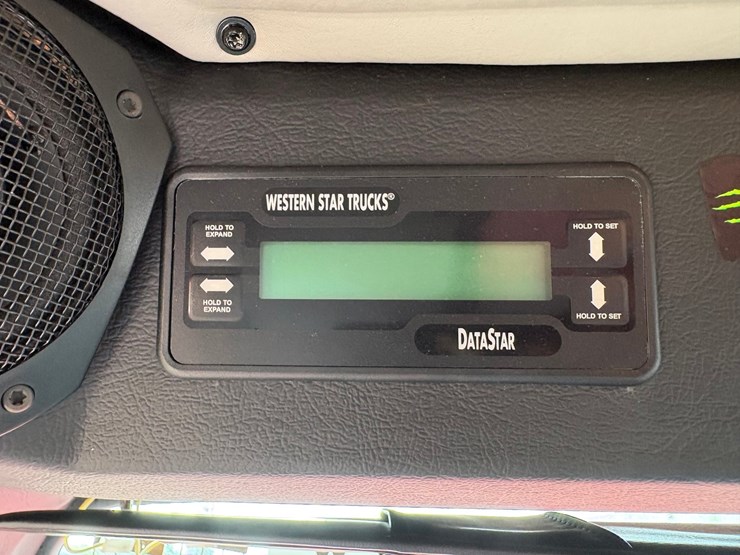 2018-western-star-4700sf-image-145