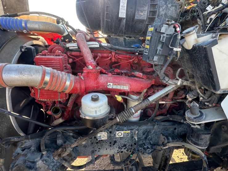 2012-kenworth-t800-image-9