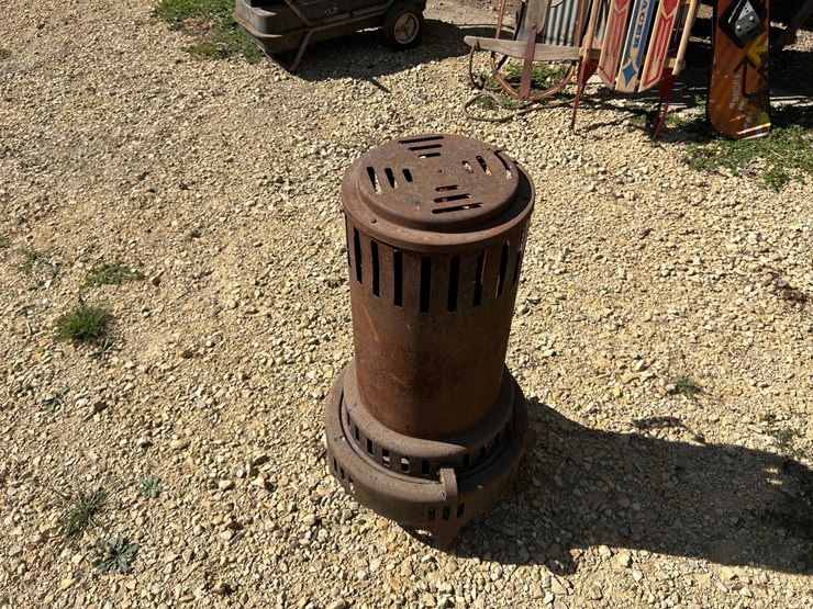 #6271-•-antique-oil-burner-image-1