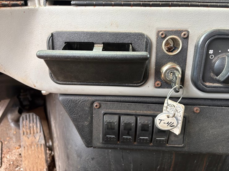 2018-western-star-4700sf-image-144