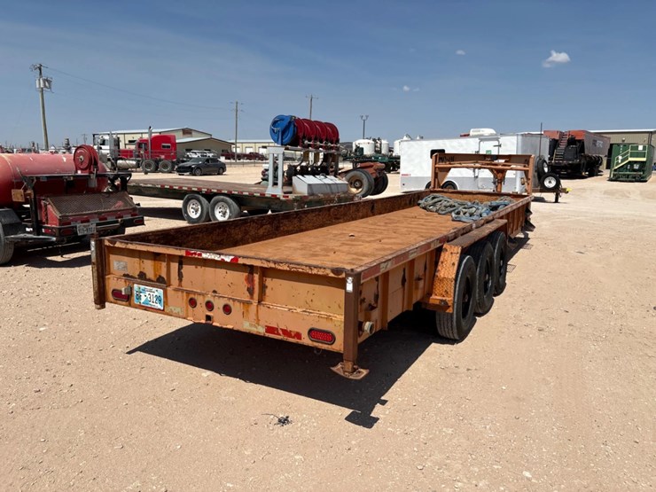 2012-trail-master-28’-x-7’-3-axle-gooseneck-trailer-image-1