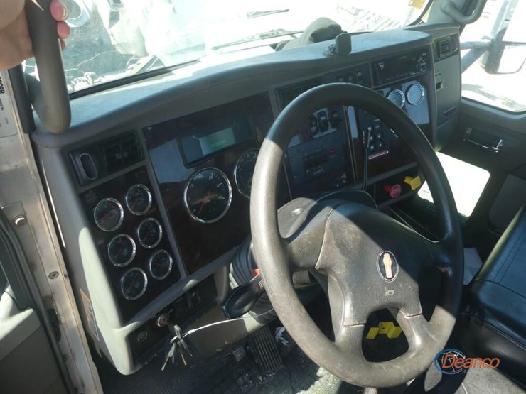2018-kenworth-t270-image-16