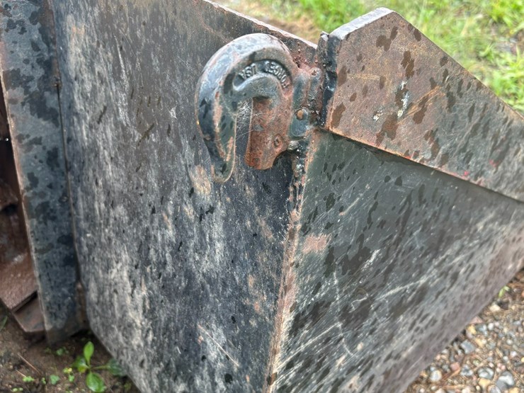 #6218-•-6'-skid-loader-bucket-image-5