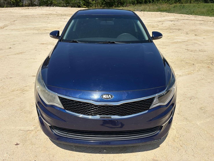 2018-kia-optima-4-door-sedan-(165,266-miles)-image-5