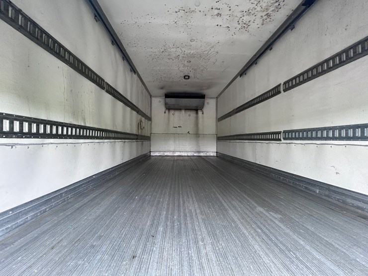 #230-•-2007-isuzu-refrigerated-16’-box-truck-image-29