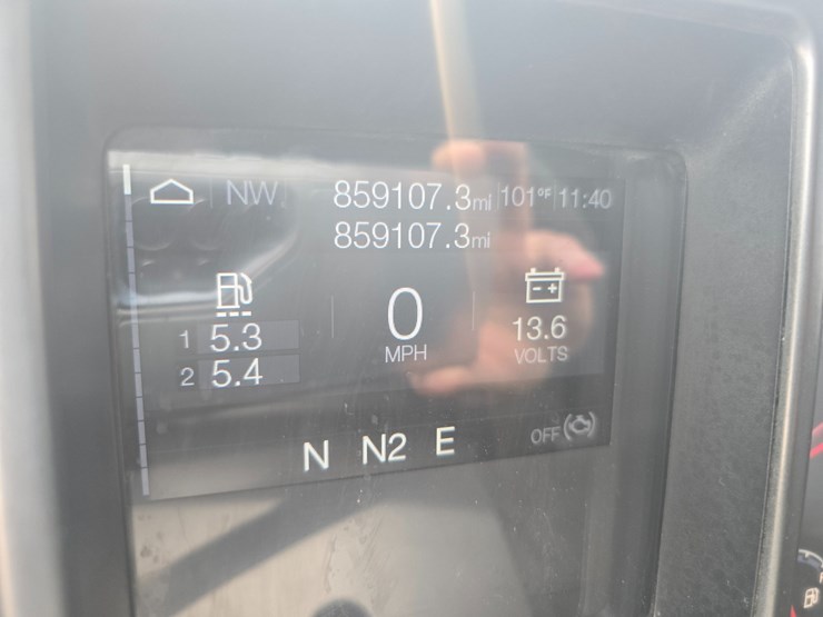 #25251-•-2020-mack-anthem-semi-sleeper-truck-image-55
