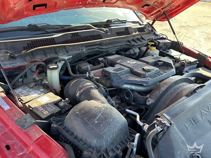 2018-dodge-3500-image-10