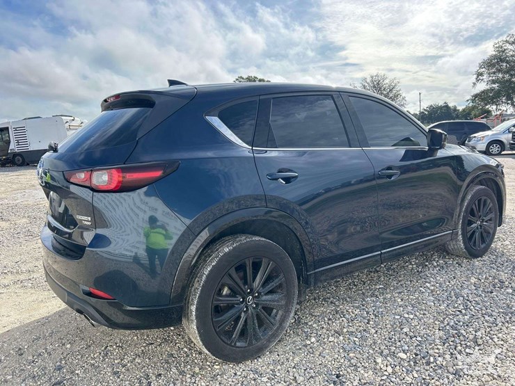2022-mazda-cx5-image-3