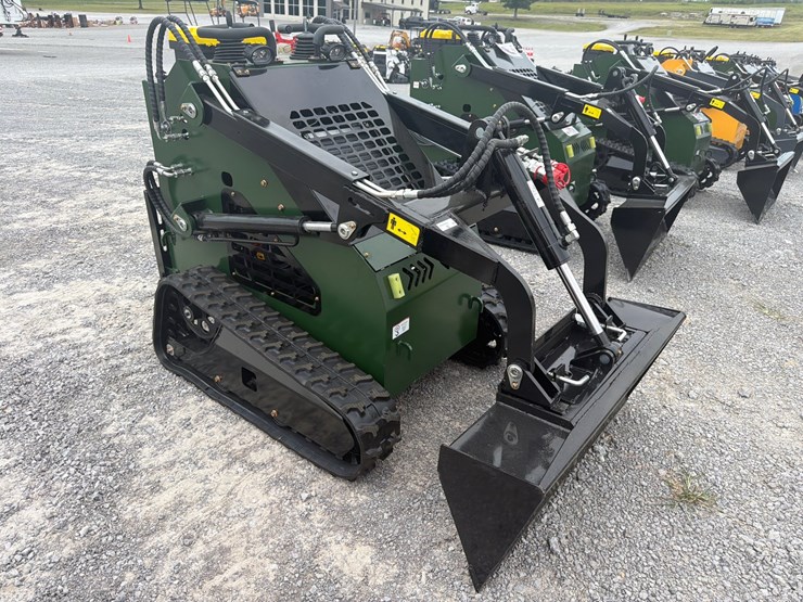 #181-•-new-zjg-zj-380-mini-skid-steer-image-2