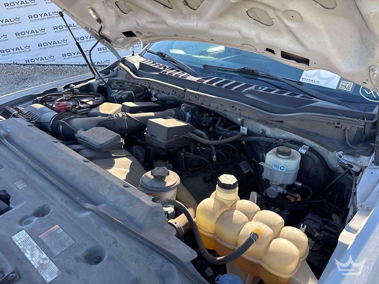 2020-ford-f250-image-8