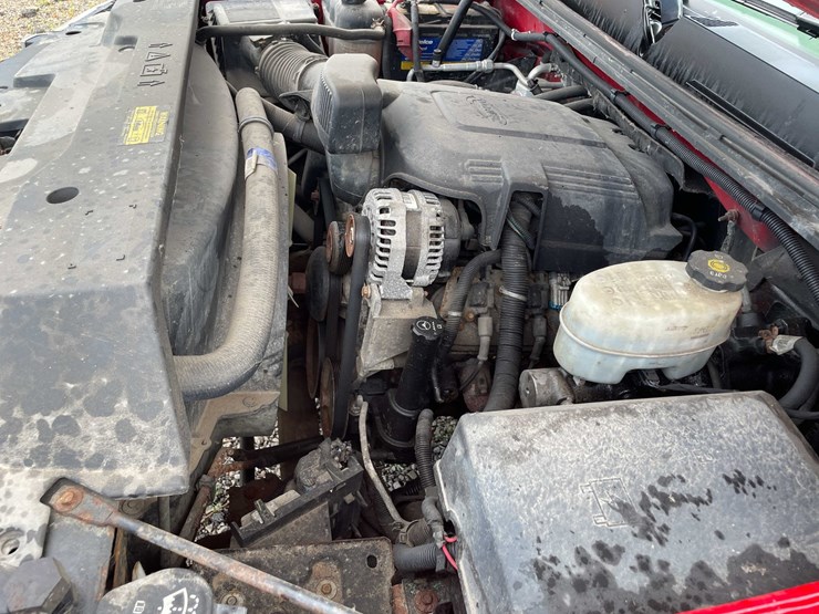 2010-gmc-2500-image-52