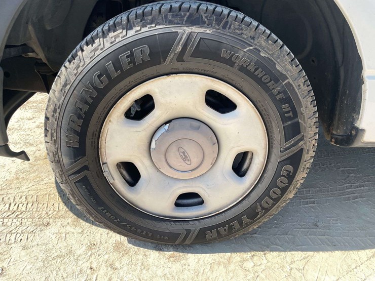 2008-ford-f150-xl-image-19