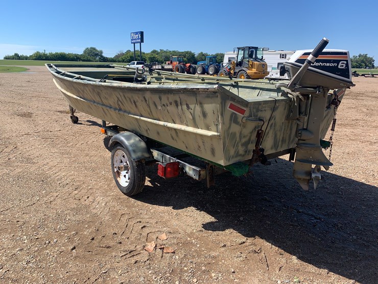 1970-rich-line-boat-image-7