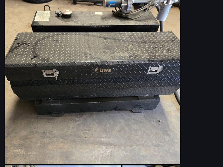 fuel-tank/toolbox-combo-image-7