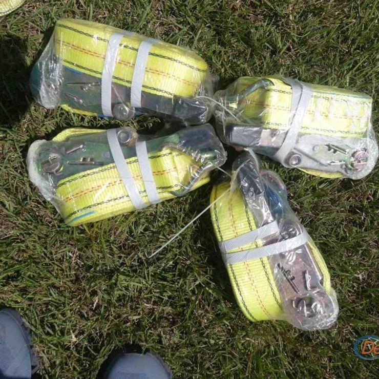 (4) 2" RATCHET STRAPS