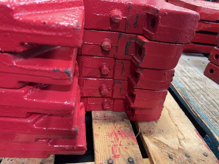 (5)-international-harvester-100lbs.-small-handle-suitcase-weights-image-9