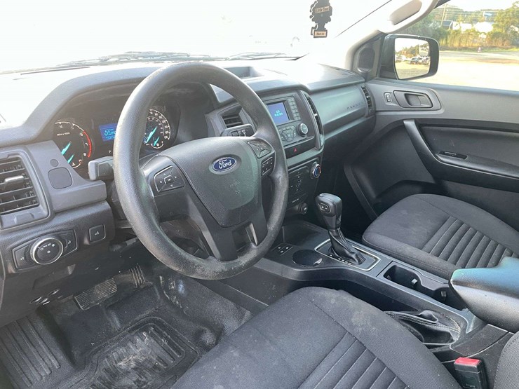 2022-ford-ranger-xl-image-11
