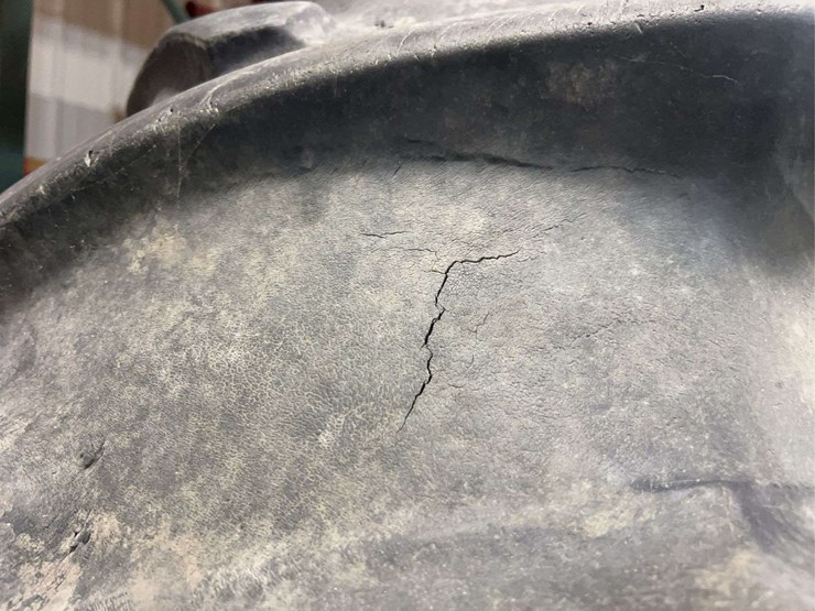 (2)-24.5-32-traction-tires-image-14