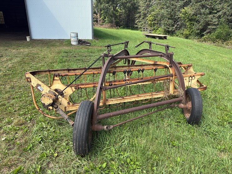 new-holland-56-image-2