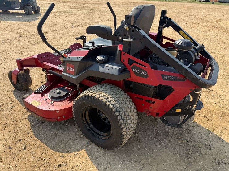 2021-toro-4000-hdx-pro-60"-zero-turn-lawn-mower-(653-hours)-image-2