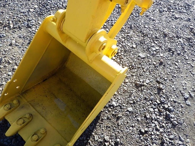 komatsu-pc28-image-27