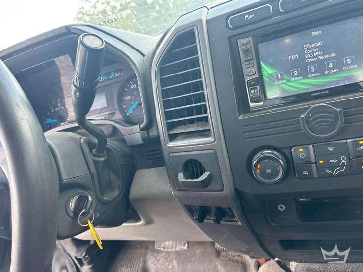 2017-ford-f550-image-17