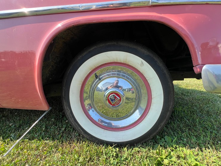 #101-•-1953-ford-victoria-crestline-(no-title)-image-18