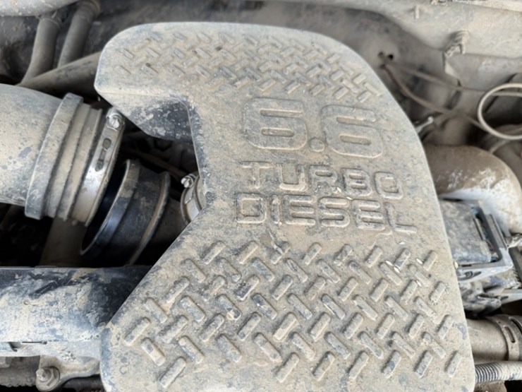 2005-chevrolet-silverado-2500-image-17